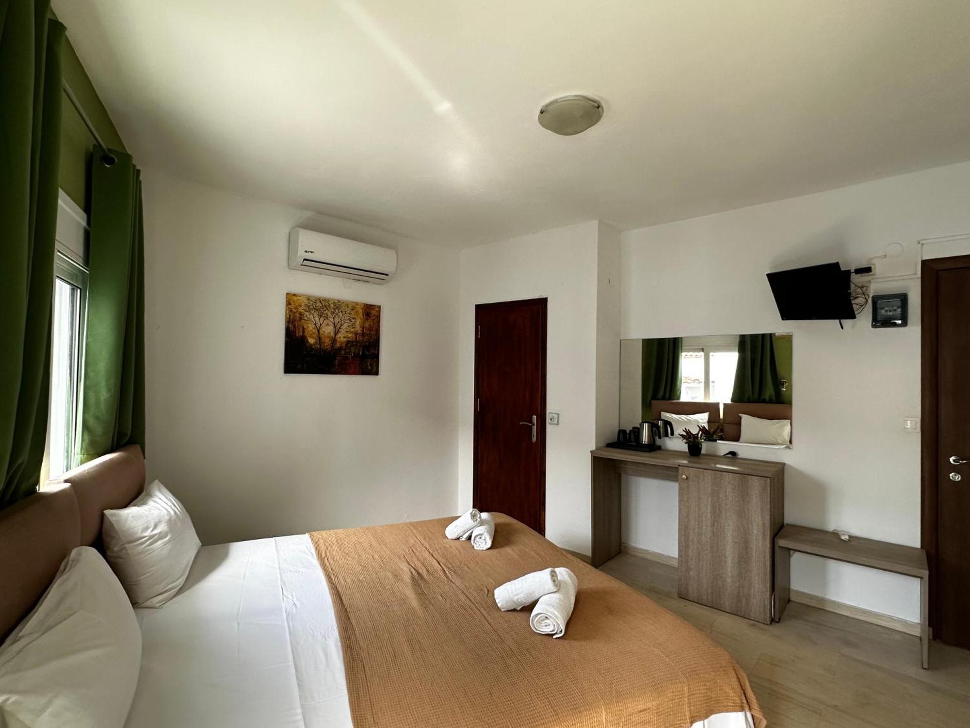 Skiathos Hills Studios Exterior photo